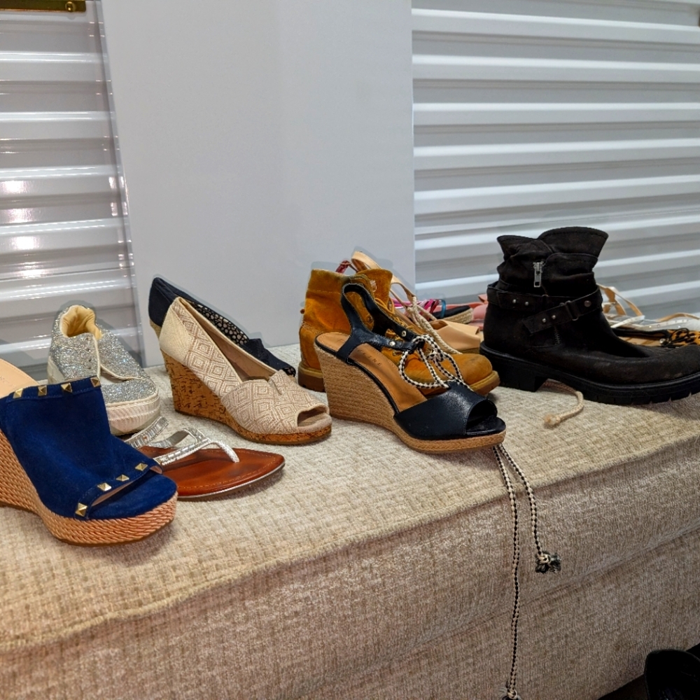 Lot of 11 Women's Shoes - Sizes 9-9.5, Mixed Brands, Good to Like New Condition